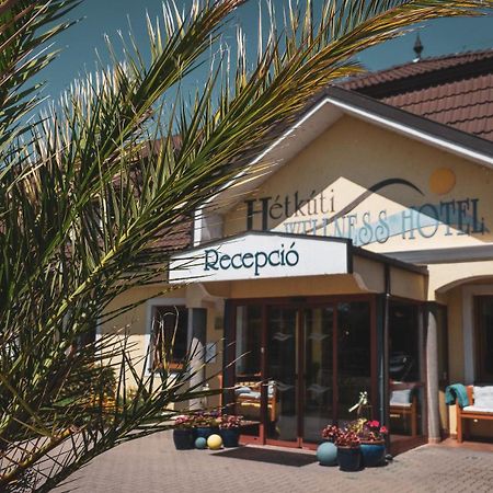 Hetkuti Wellness Hotel Мор Екстер'єр фото